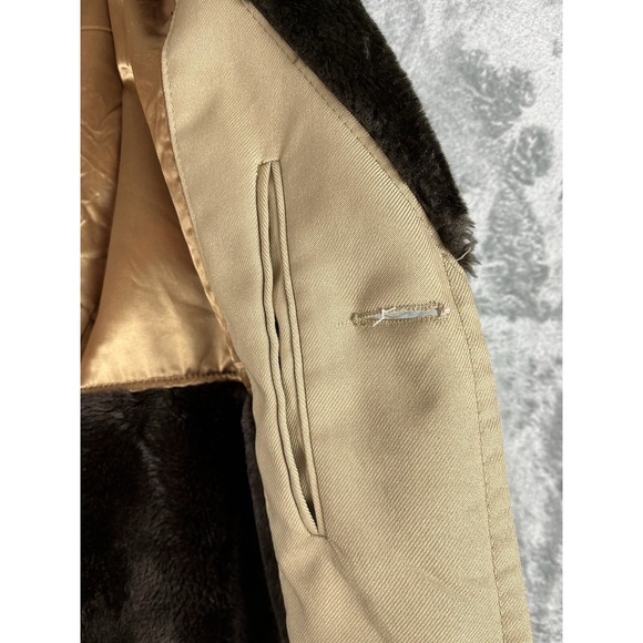 Vintage 1970s Sears Best Overcoat Mens 42 Beige Faux Fur Lined Long Button Front - Picture 11 of 16